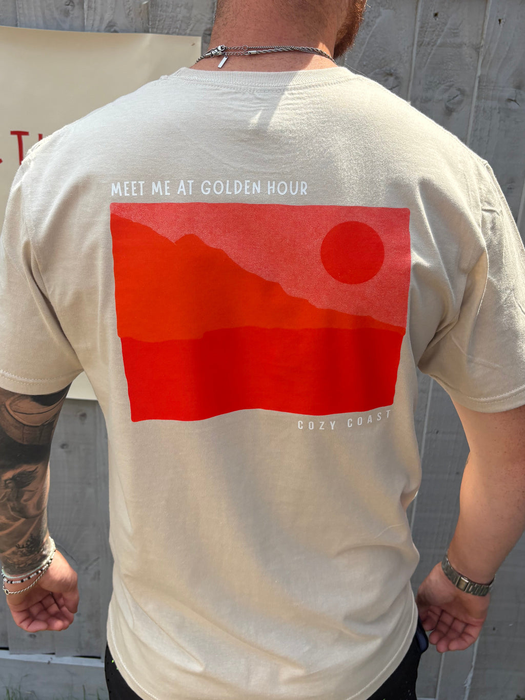 Men’s Meet me at golden hour T-Shirt