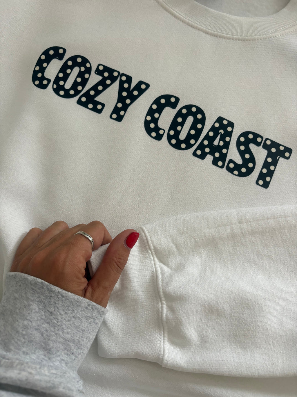 COZY COAST Polka dot Sweatshirt